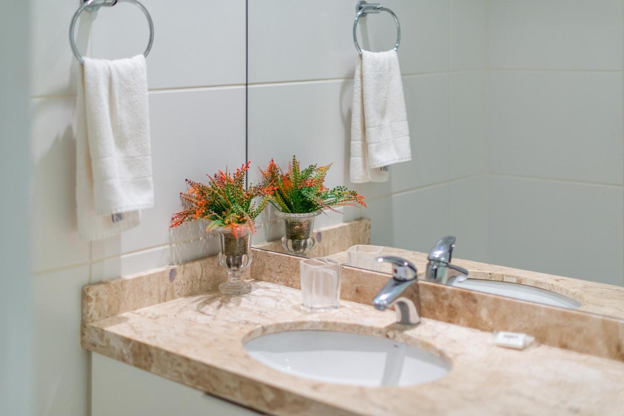 Luxuoso Apartamento Central Para 10 Pessoas Грамаду Екстер'єр фото